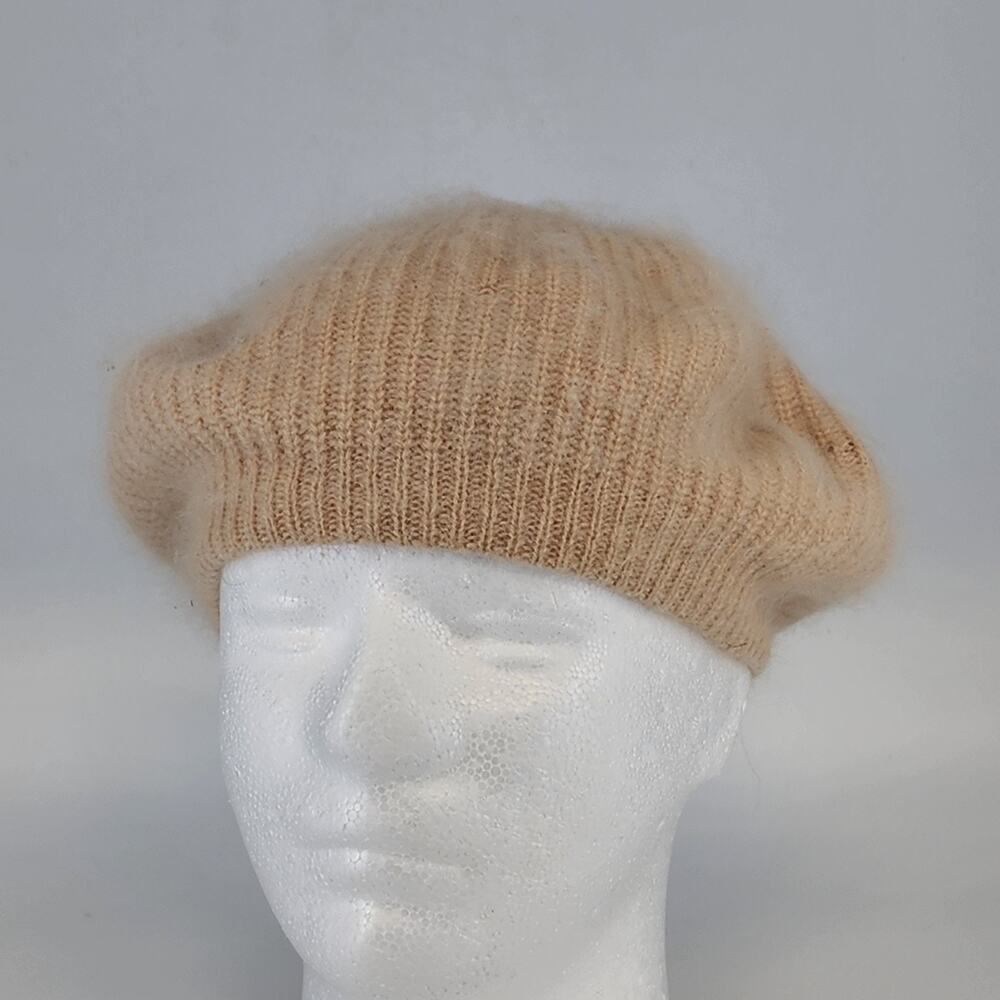 Beige Italian Style Beret Women’s Knit Beanie Hat Cap Soft One Size Classic Chic